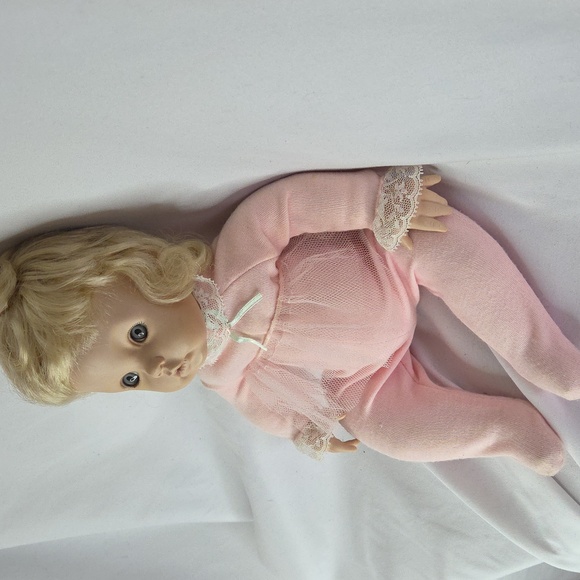 Sugar Plum Doll Ashton Drake 1993 ballerina Vinyl Cloth Body Good Used - Picture 14 of 14